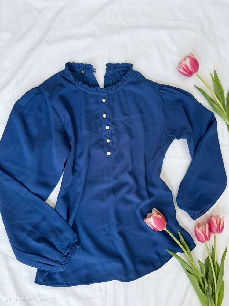 Elegant Navy Blue Ruffle Neck Top🌷