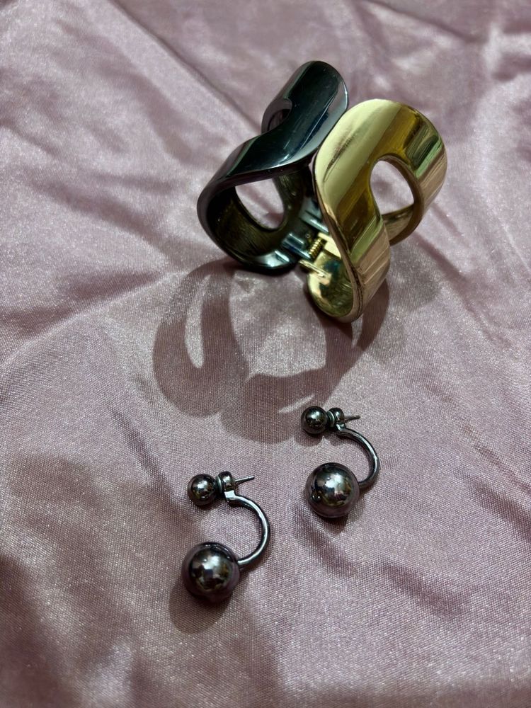 Chic Metallic Statement Bracelet &amp; Earrings Set