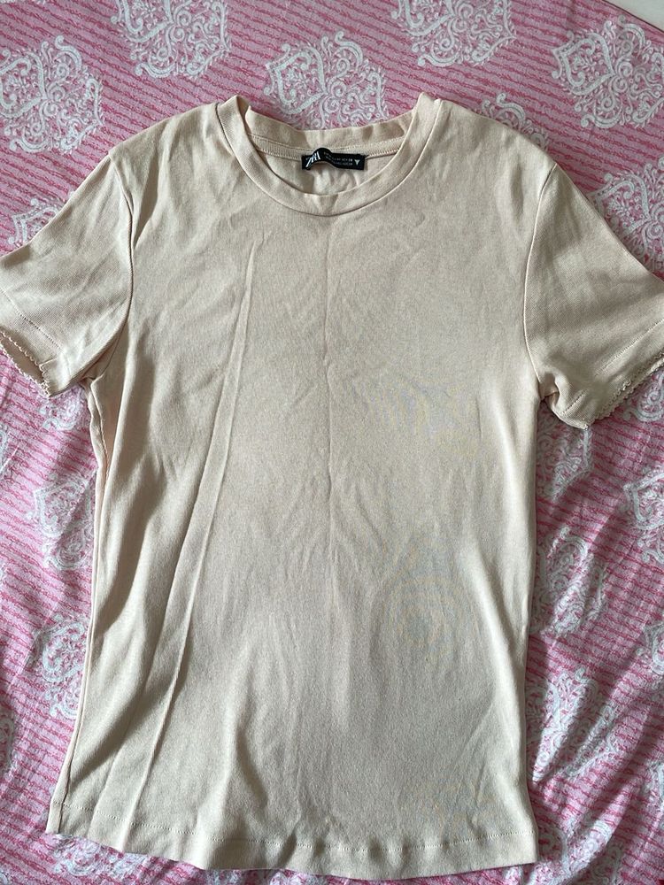 Cream Basic Short Sleeve T-Shirt