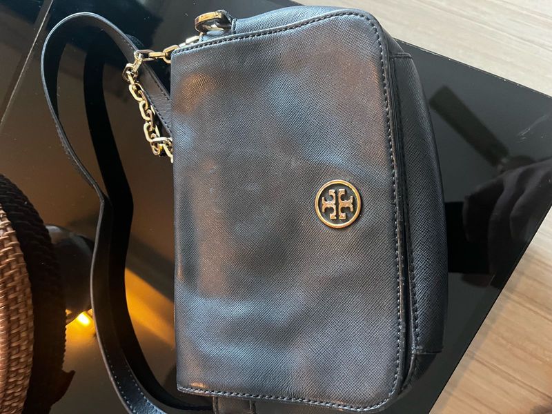 Clearance Tory Burch Black Leather Crossbody Bag