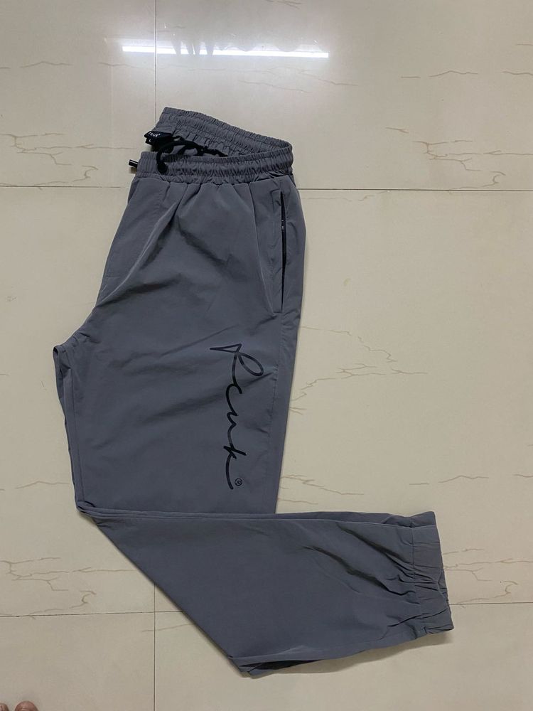 FCUK Prachute Pant