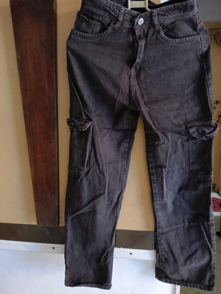 NEW BROWN CARGO
