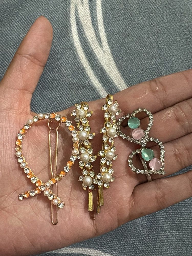 Sparkling Hair Clips Set
