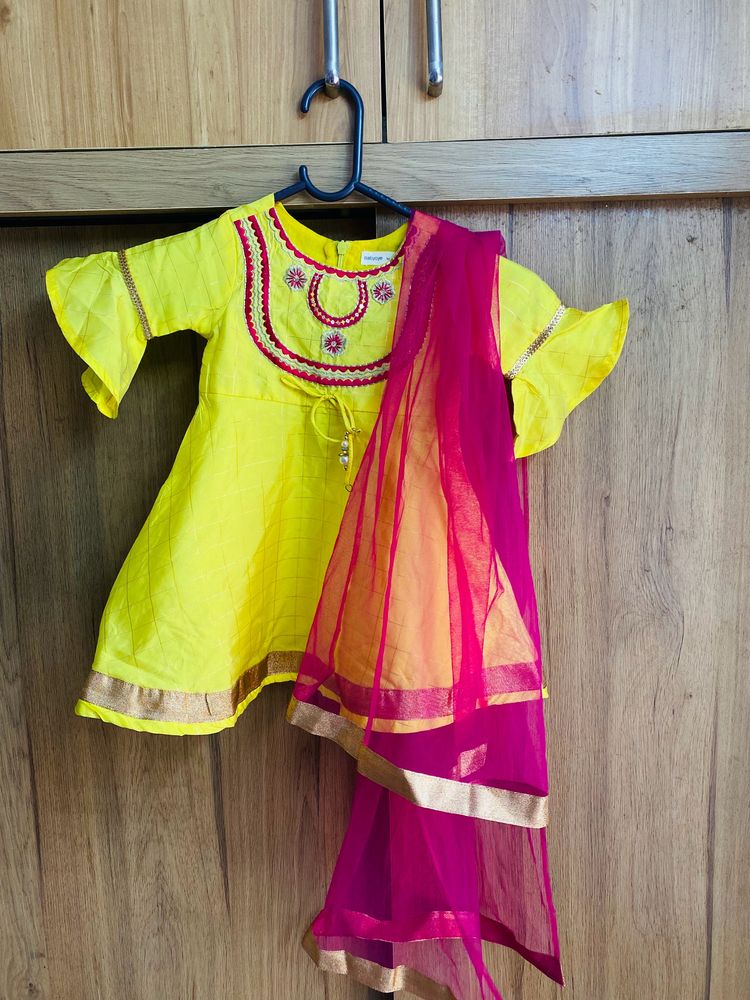 BabyOye Yellow&amp;pink Anarkali Suit Set