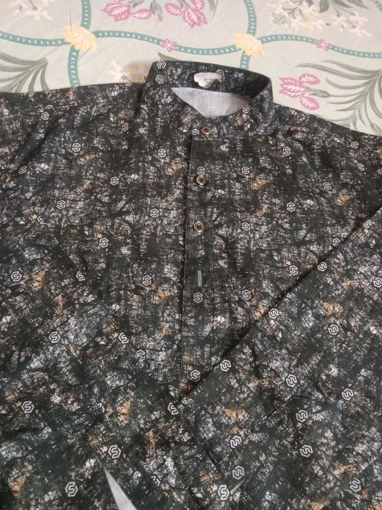 Men’s Designer Printed Kurta