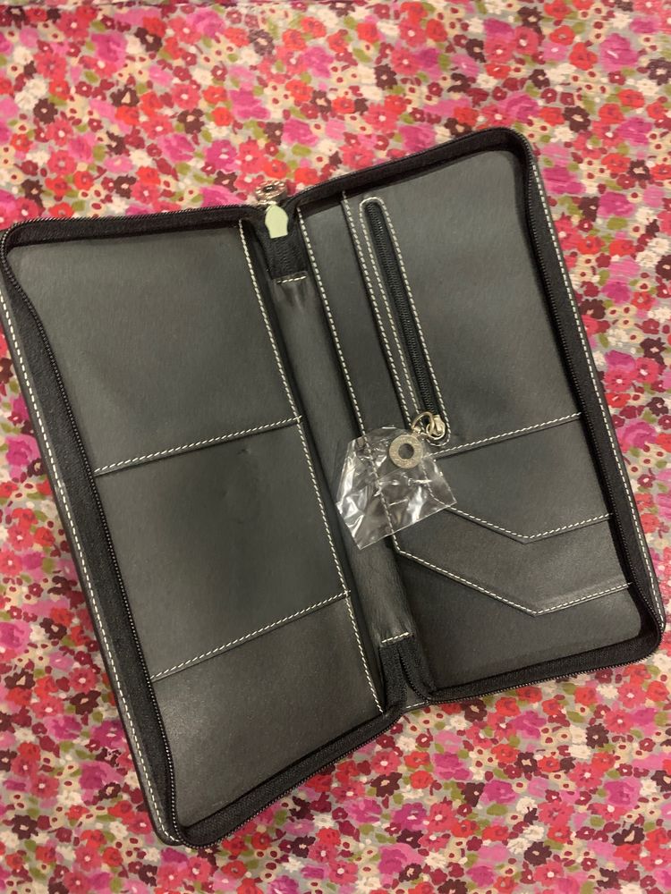 Brand New Travel document Leather Organiser