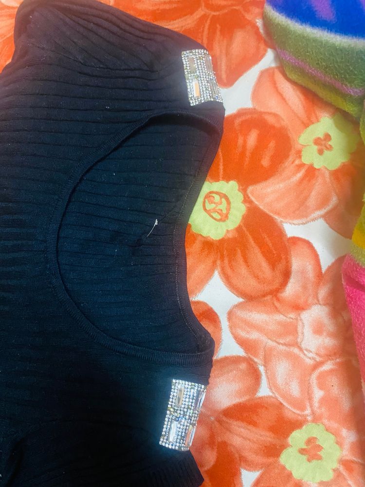 Black Woolen Top