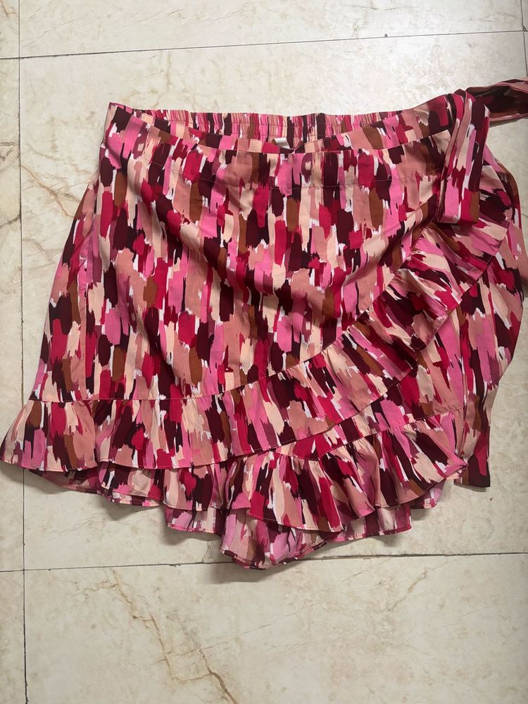 Abstract Print Ruffle Skirt