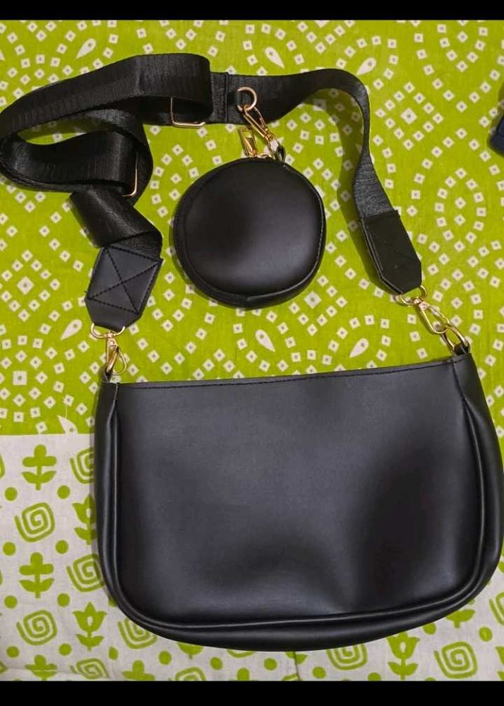 Chic Black Handbag with Coin Purse