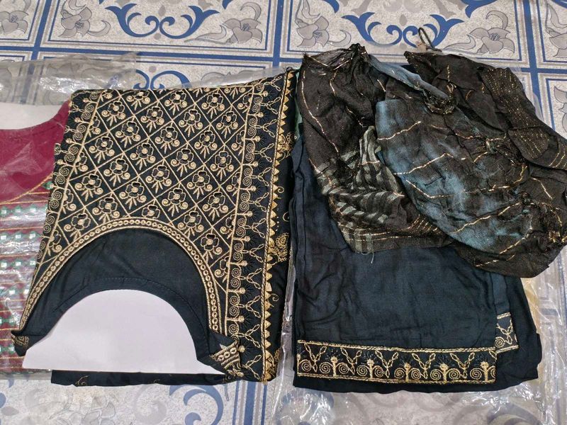 Embroidered Kurta Set with Dupatta