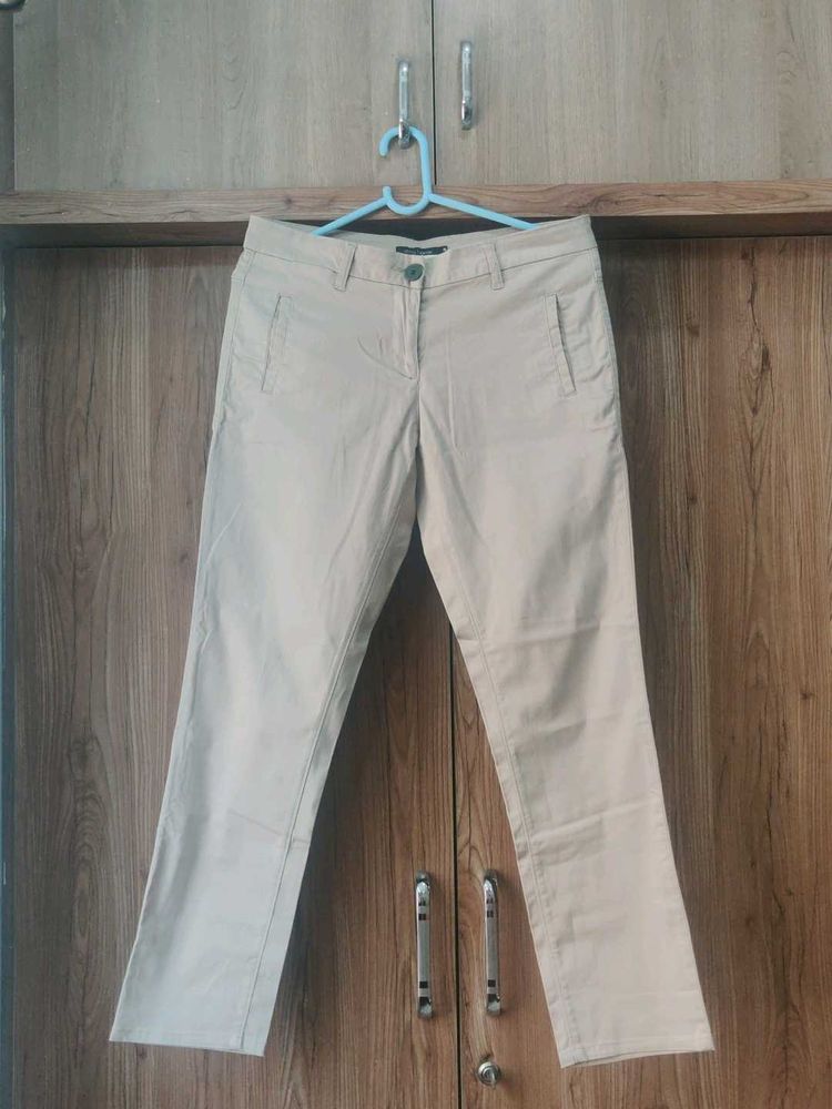 Arrow New York Trousers in Size 30