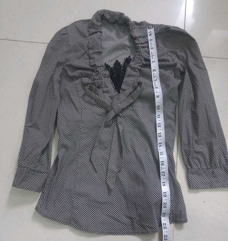 Patterned Ruffle Blouse