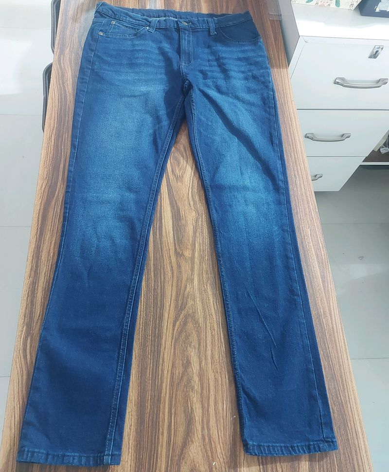 Trendy Men's Navy Blue Jeans