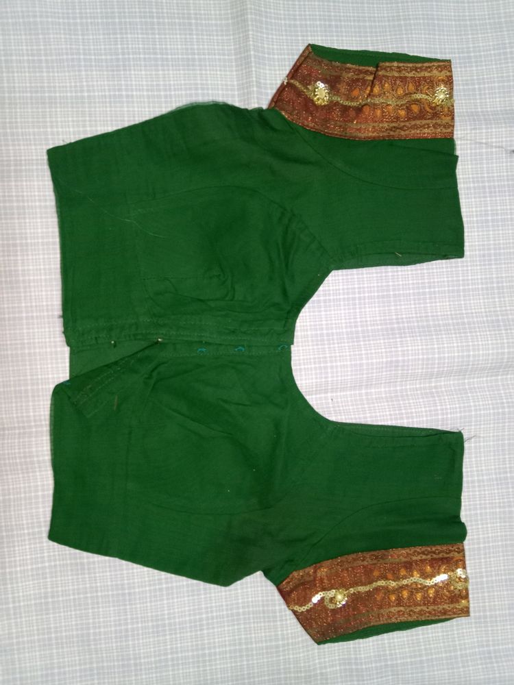 Green Blouse 💚|Designer &amp; Stylish 🤩