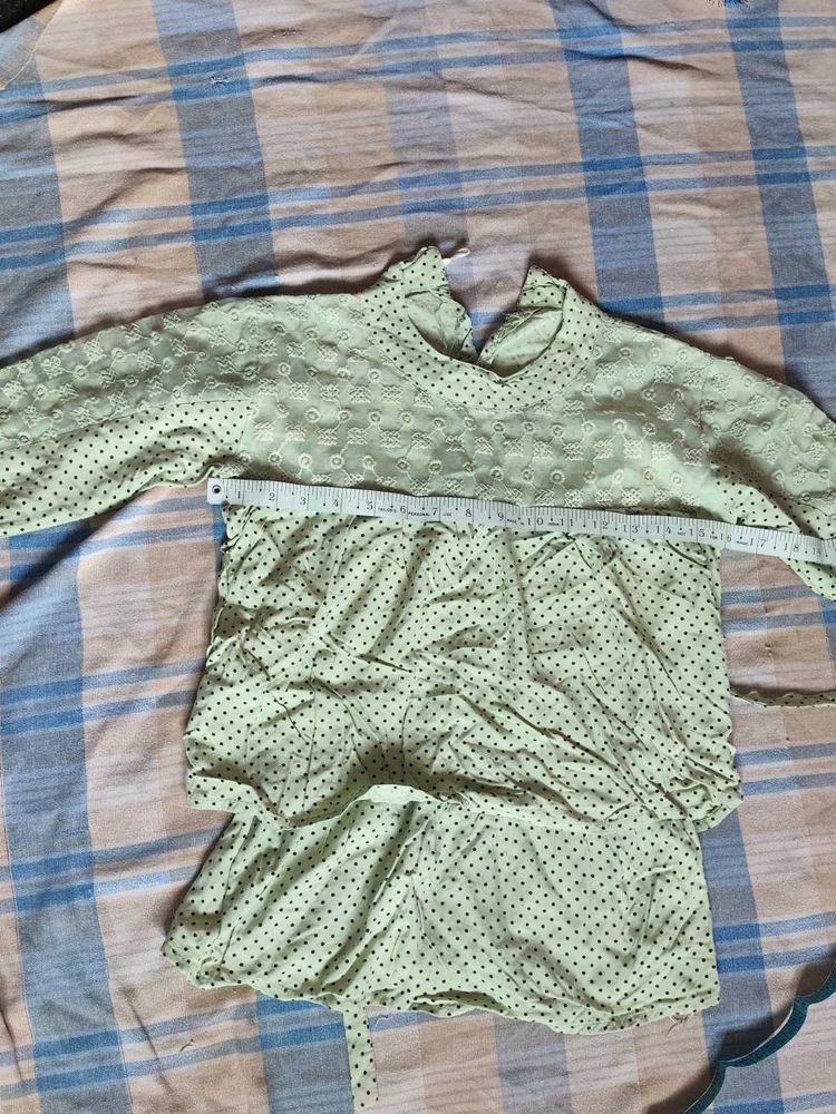 Top For Jeans