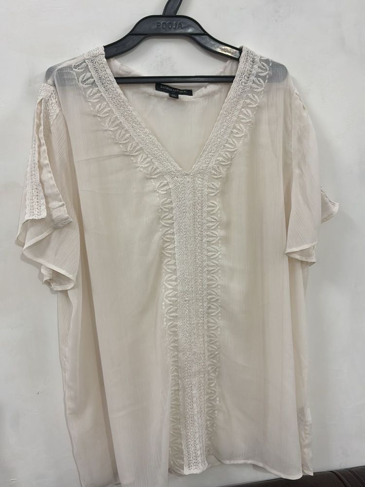 Embroidered Cream Kurta