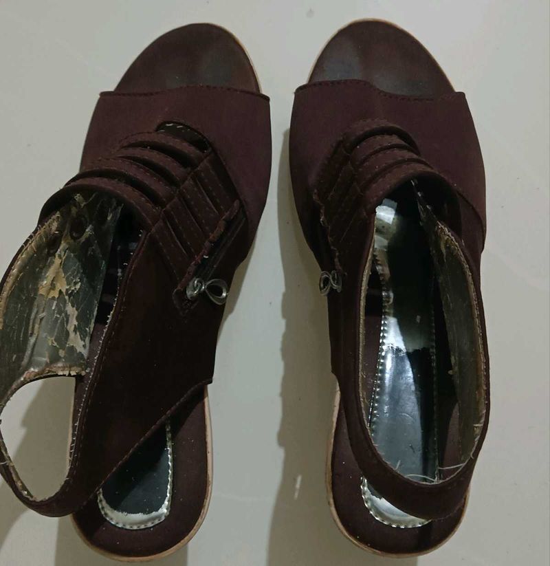 Women's Brown Wedge Sandals
