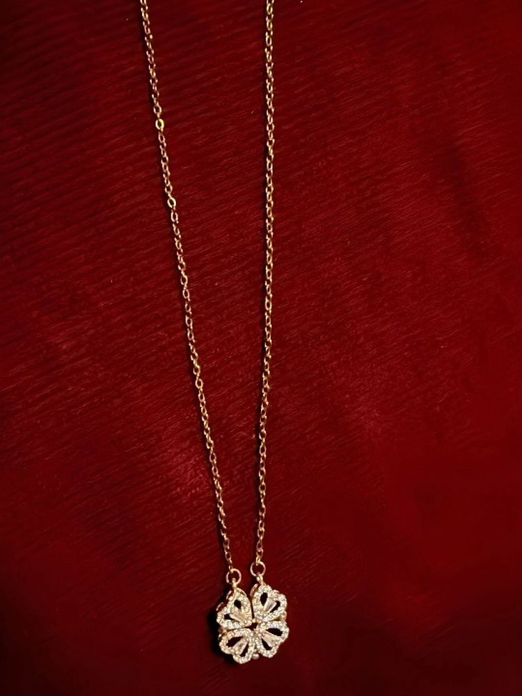 Adjustable Pendant Necklace