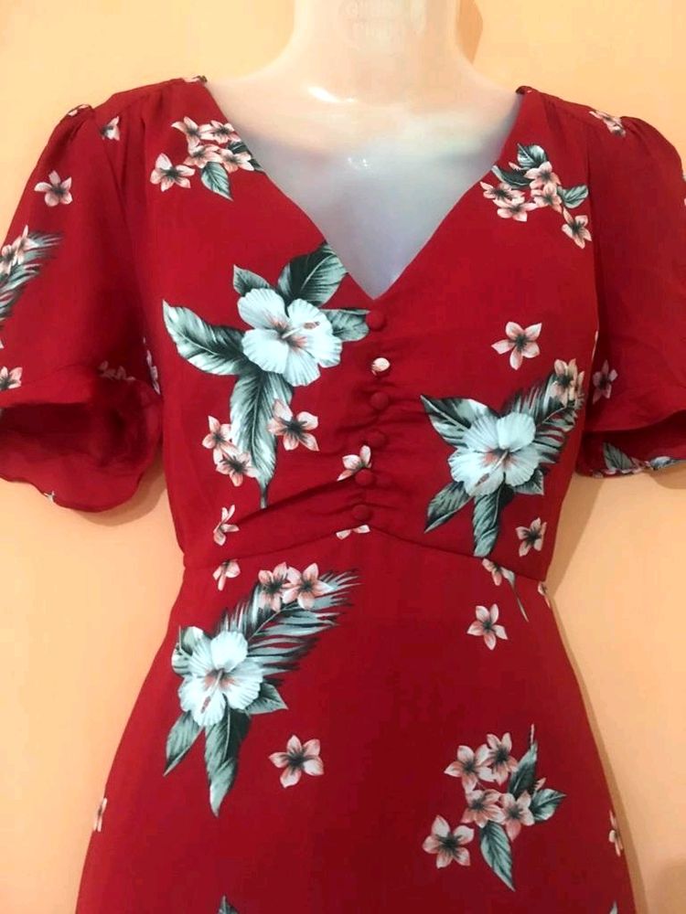 Red ♥️ Beautiful Dress