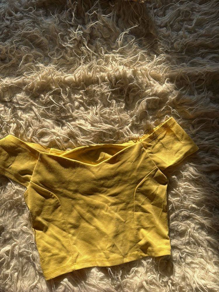 crop top