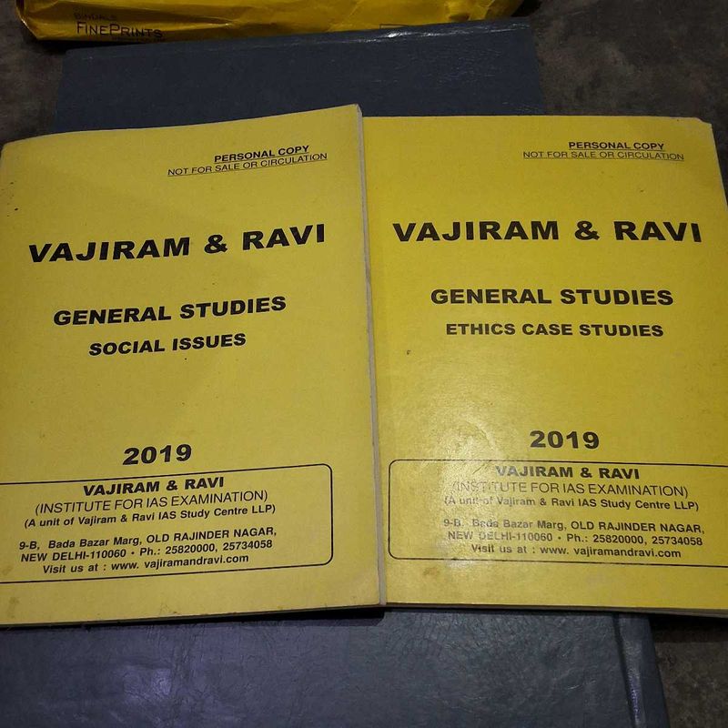 Vajiram &amp; Ravi General Studies Books
