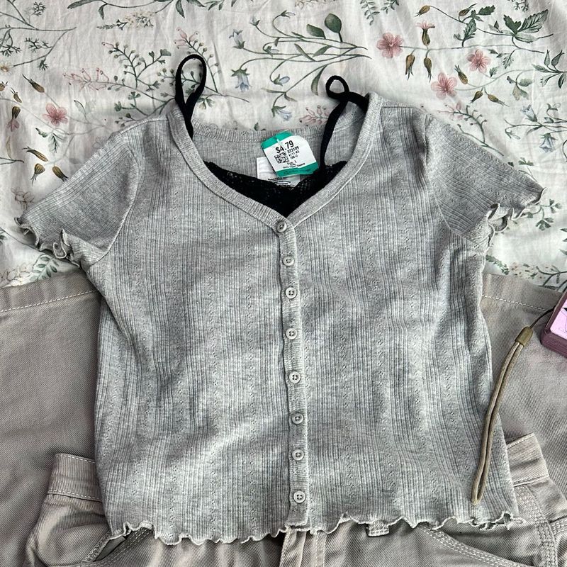 Ribbed Cropped Button-Up Top