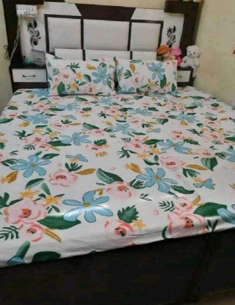 Floral Print Bedsheet with Pillowcases