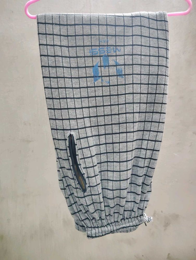 Men's Casual Checked Trousers
