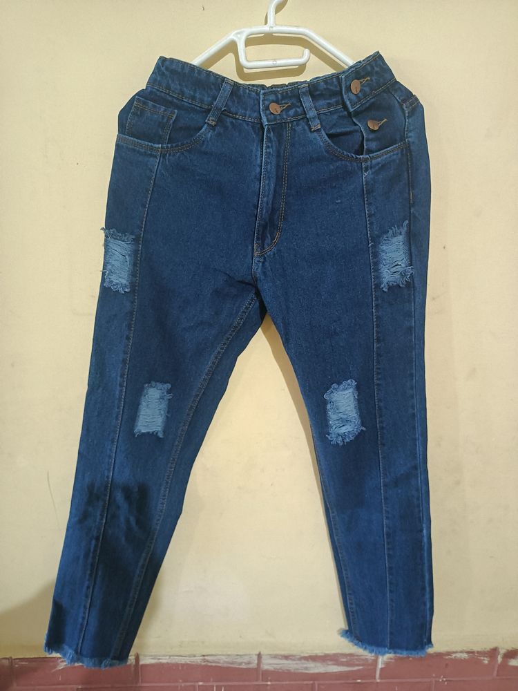 Dark blue side button trendy jeans