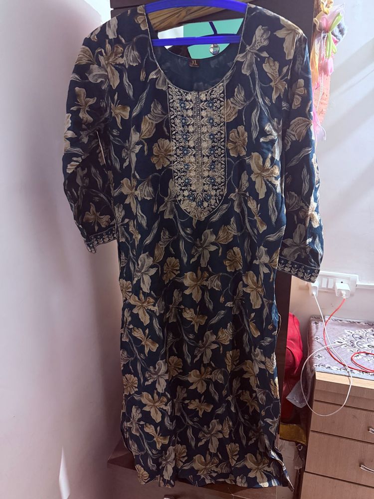 Stylish Floral Print Kurta set blue