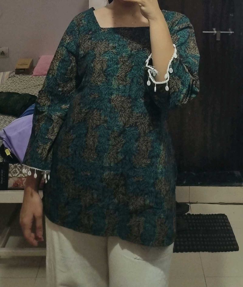 Elegant Printed Kurta with Embellished Sleeves