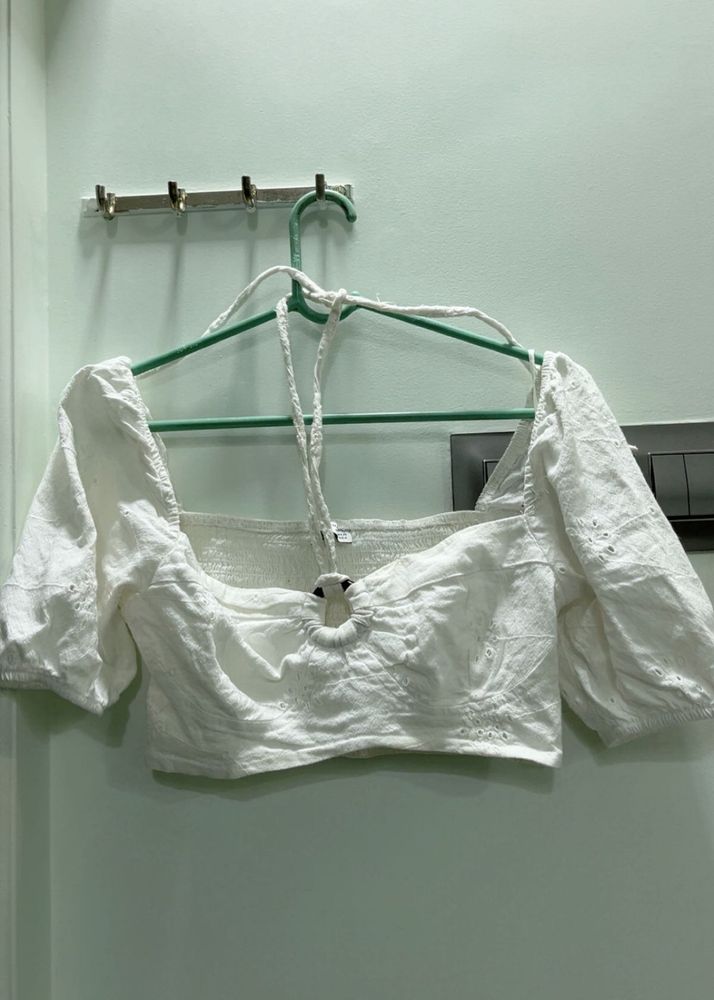 Bershka White Puff Sleeve Crop Top