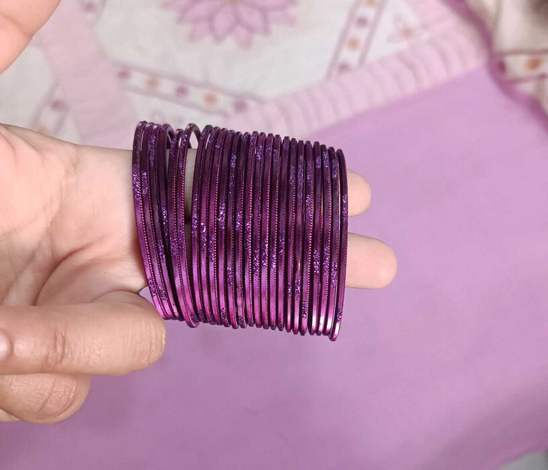 💜Elegant wine-golden metal bangles combo💜
