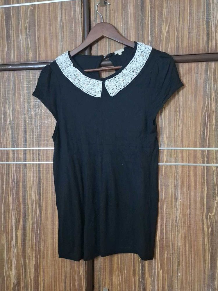 Beads Neck Design Black Top