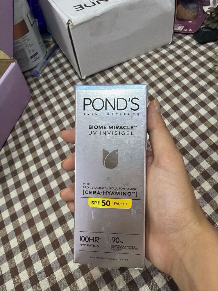Pond's Biome Miracle UV Invisigel SPF 50