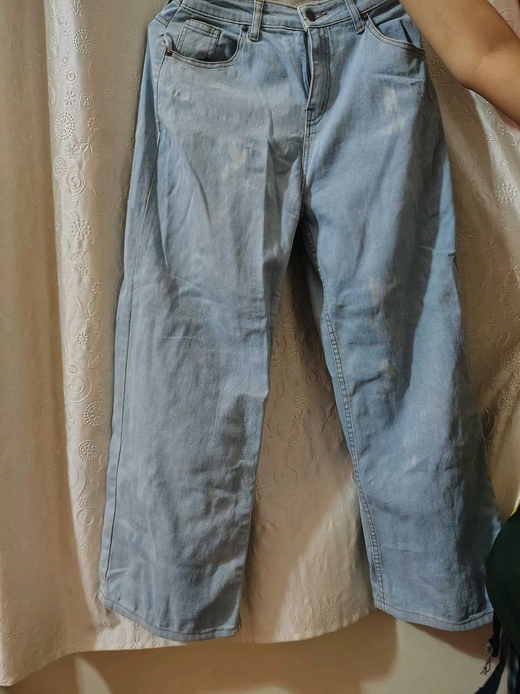 straight fit blue jeans