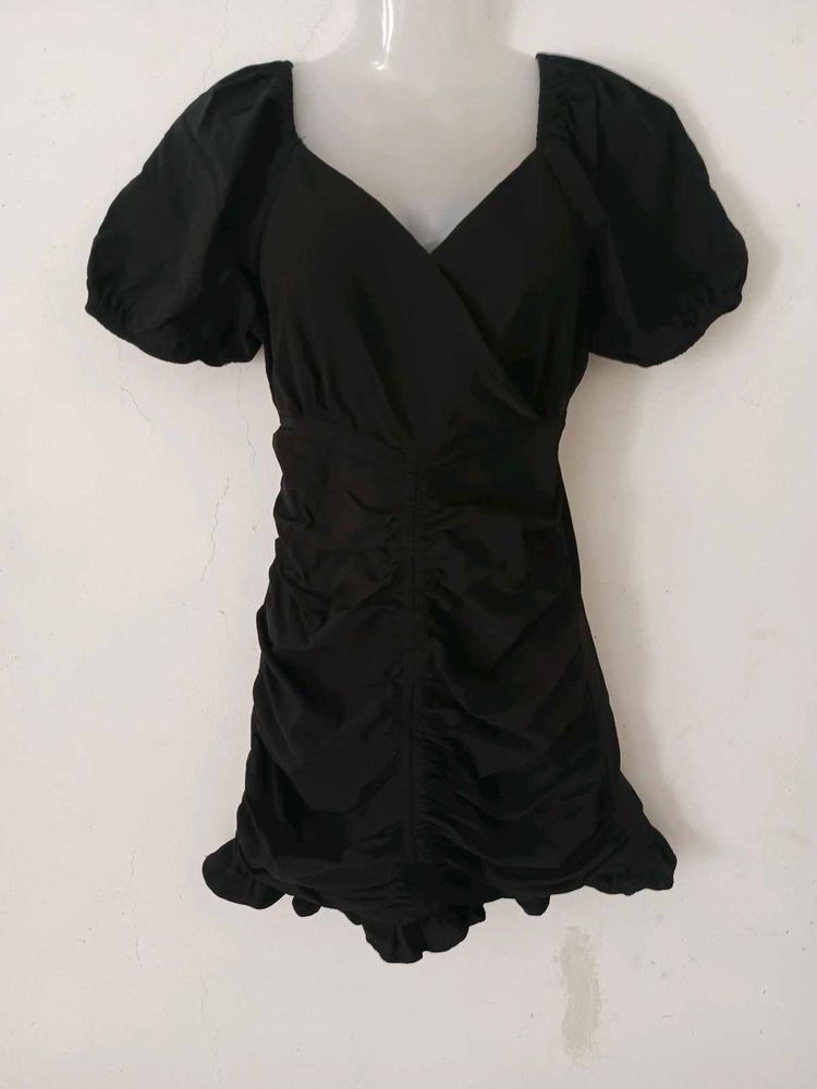 Chic Black Puff Sleeve Ruched Mini Dress