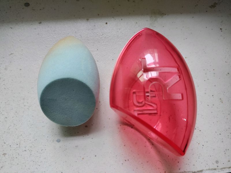 Real Techniques Beauty Sponge