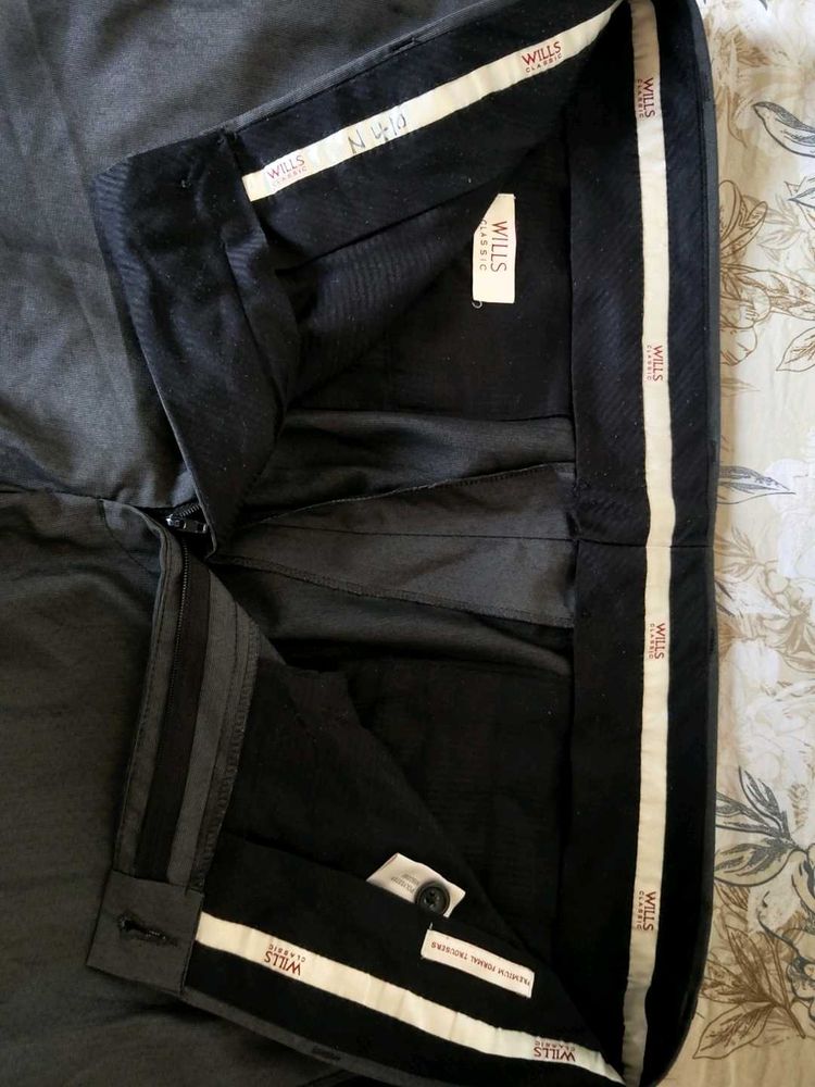 Men's Dark Grey Trousers