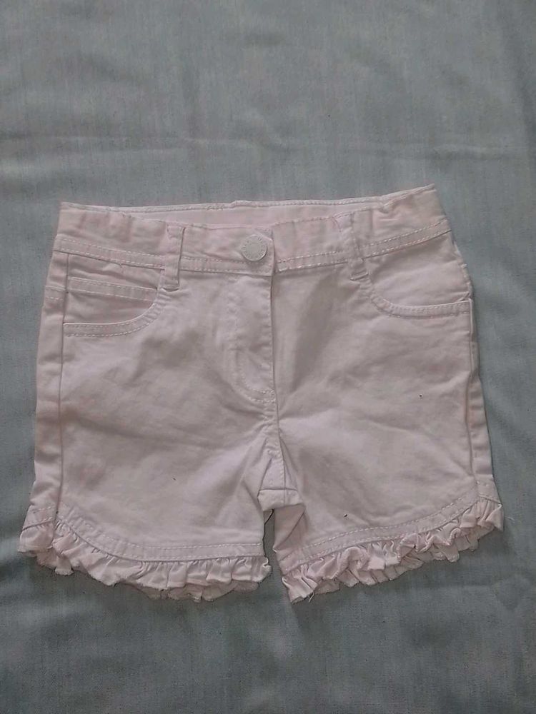 Cute Ruffled Shorts