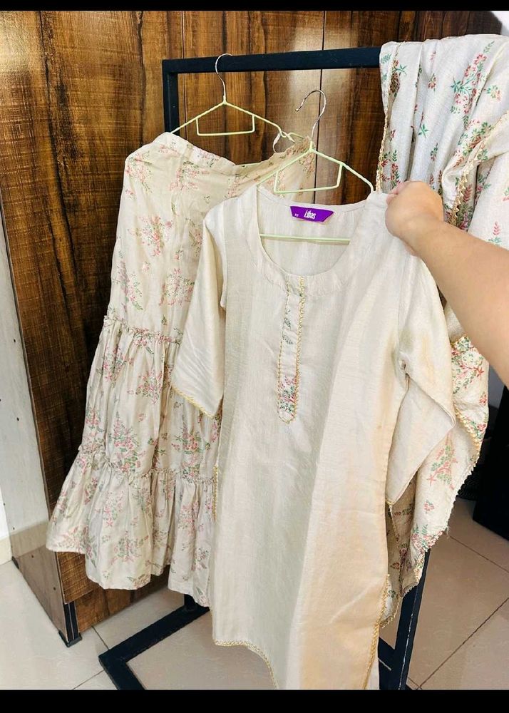 Elegant Kurta Set from "Libas"