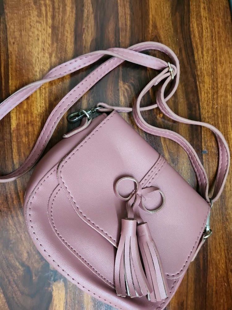 Chic Pink Crossbody Bag with Tassels