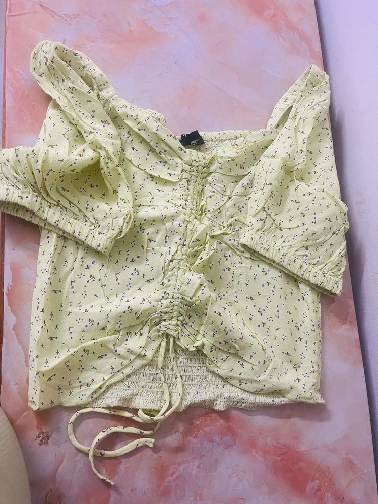 Cute Floral Ruched Crop Top