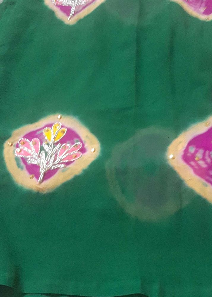 Emerald Green Saree with Floral Motifs