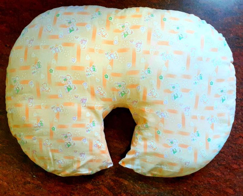 2 in 1 Feeding and Tummy time Pillow 🔥Priced