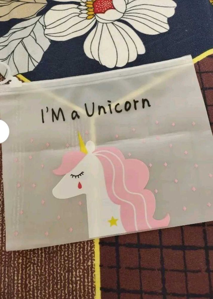 Unicorn Stationary Pouch 🦄💗🍓