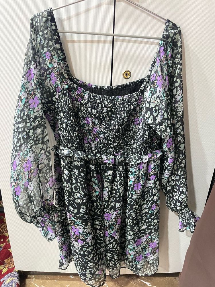 Floral Print Smocked Square Neck Dress