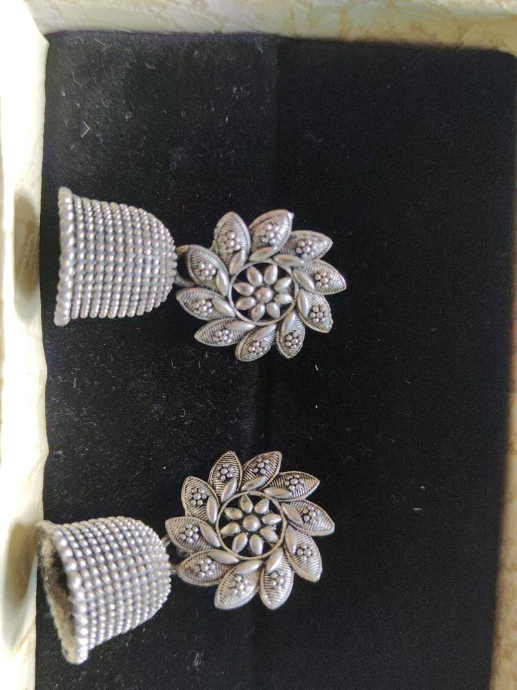 Silver Jhumka Earrings