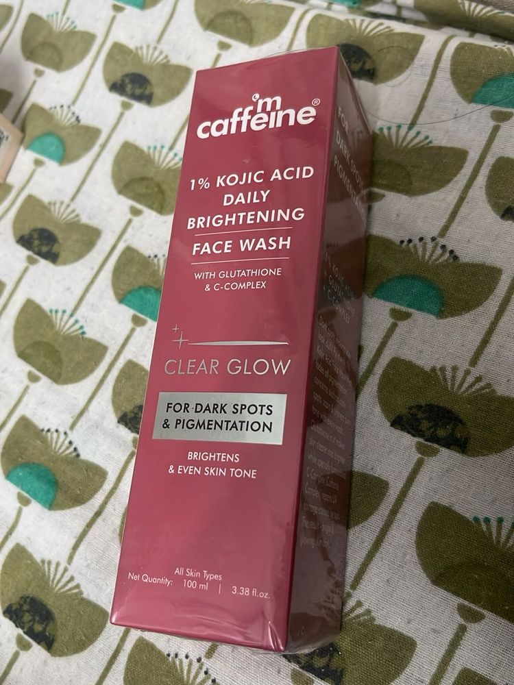 mcaffeine 1% Kojic Acid Face Wash