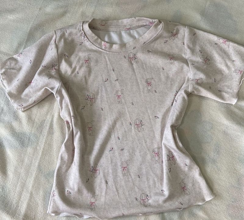 Cute Top bunny print  , baby tee , coquette